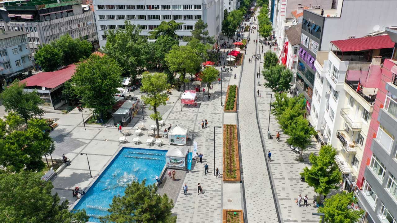 Türkiye iç göç haritası değişiyor: Uşak'ın göç profili belli oldu