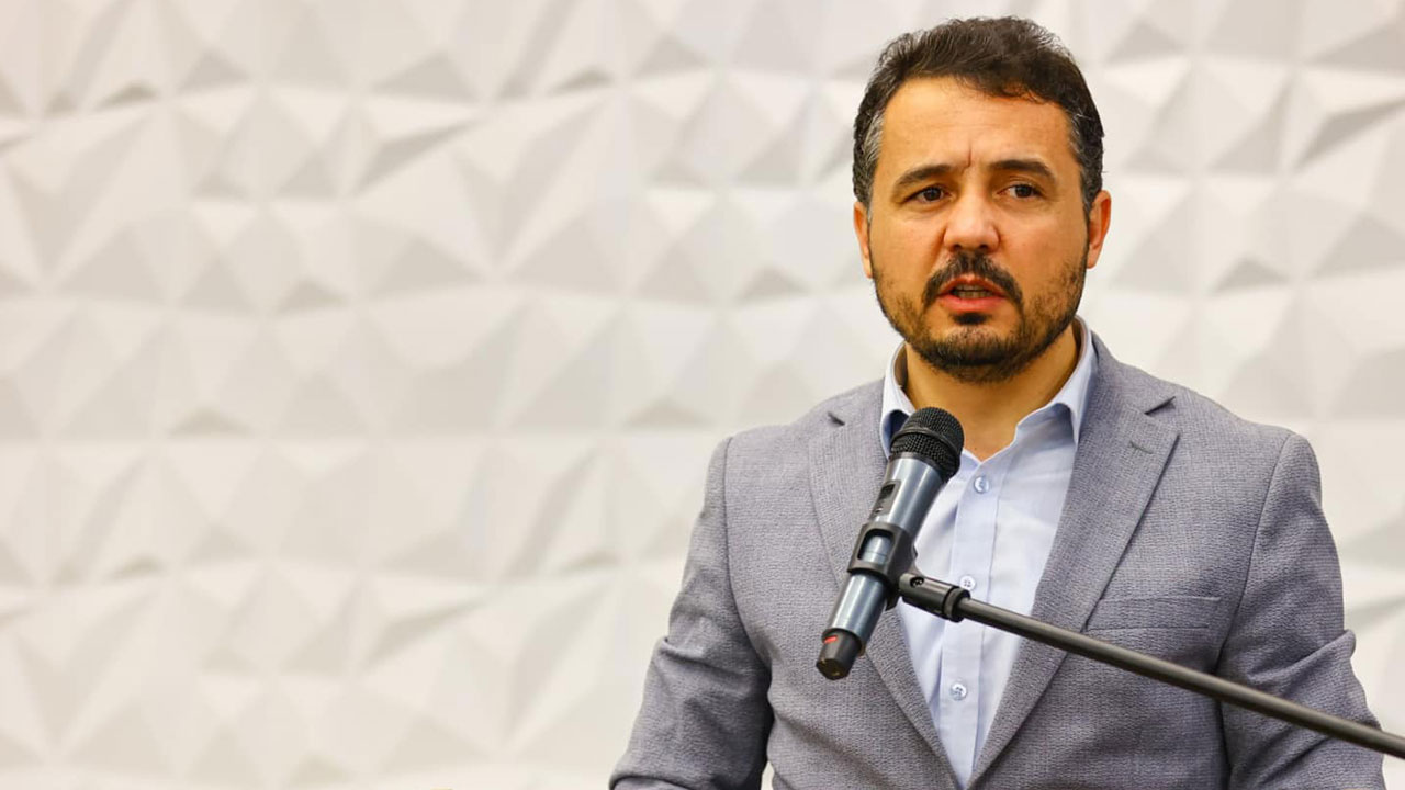 AK Parti Uşak İl Başkanı Himmet Yaşar'dan Eşme Belediyesi’ne sert eleştiri