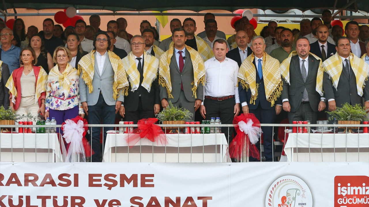 Eşme 26. Uluslararası Turistik Kilim, Kültür ve Sanat Festivali başladı