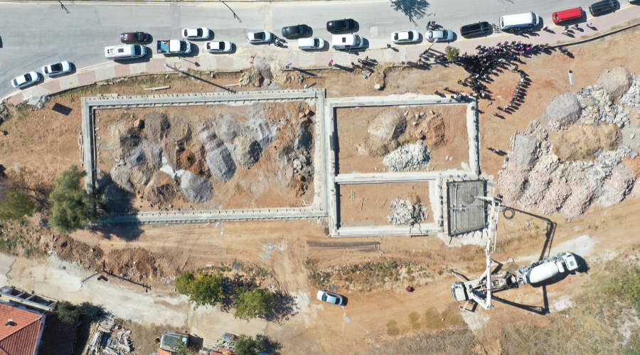 Karaağaç Mahallesi’nde Gençlik Parkı’nın Temeli Atıldı
