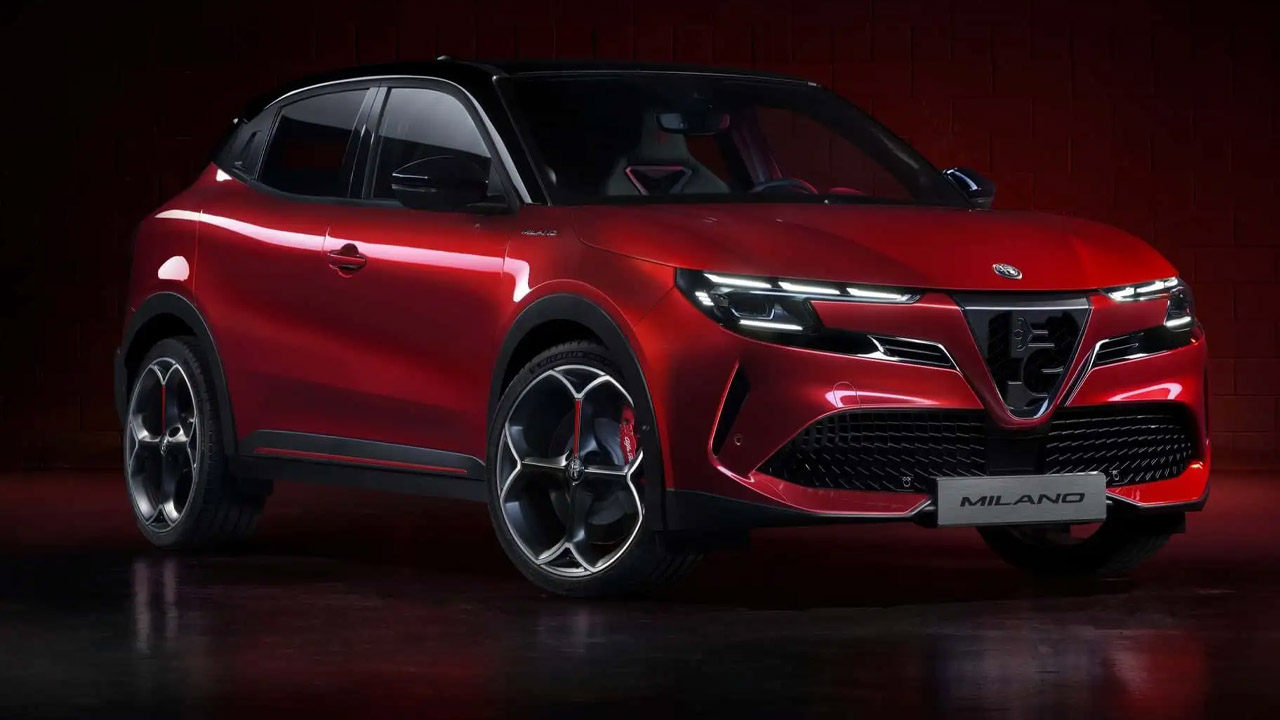 Elektrikli ve hibrit Alfa Romeo Junior’ın Türkiye fiyatı belli oldu