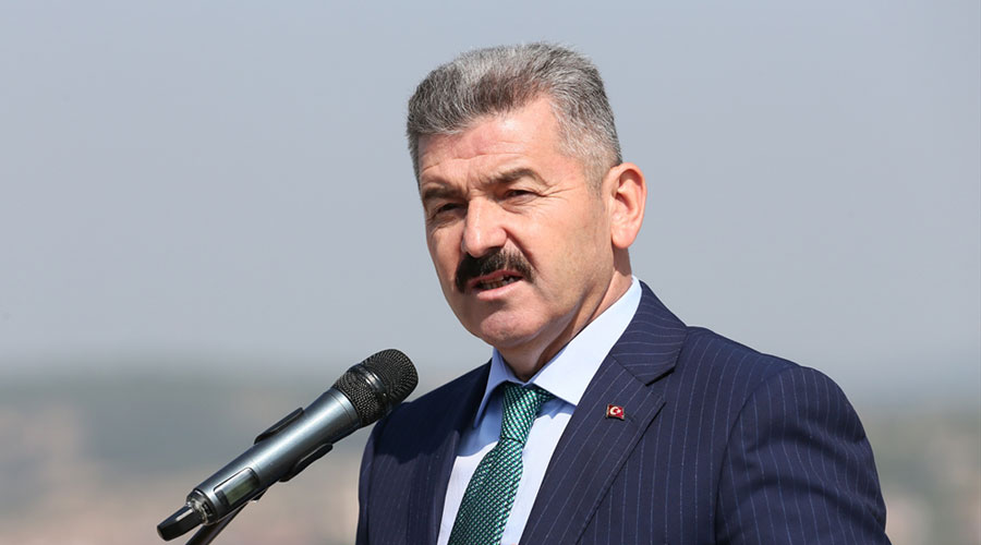 Uşak Valisi Dr. Turan Ergün kimdir, kaç yaşında, nerelerde görev yaptı?