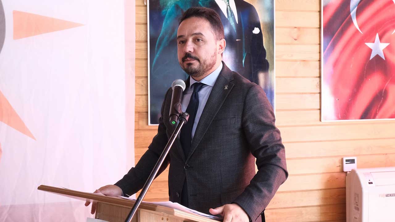 AK Parti İl Başkanı Himmet Yaşar: "En iyi hizmeti sunma kararlılığımız devam edecek"