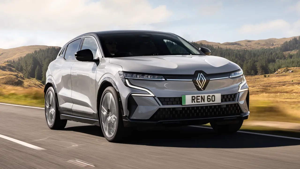 Renault Megane ve E-Tech güncel fiyatları 2024 Ekim ayı listesi