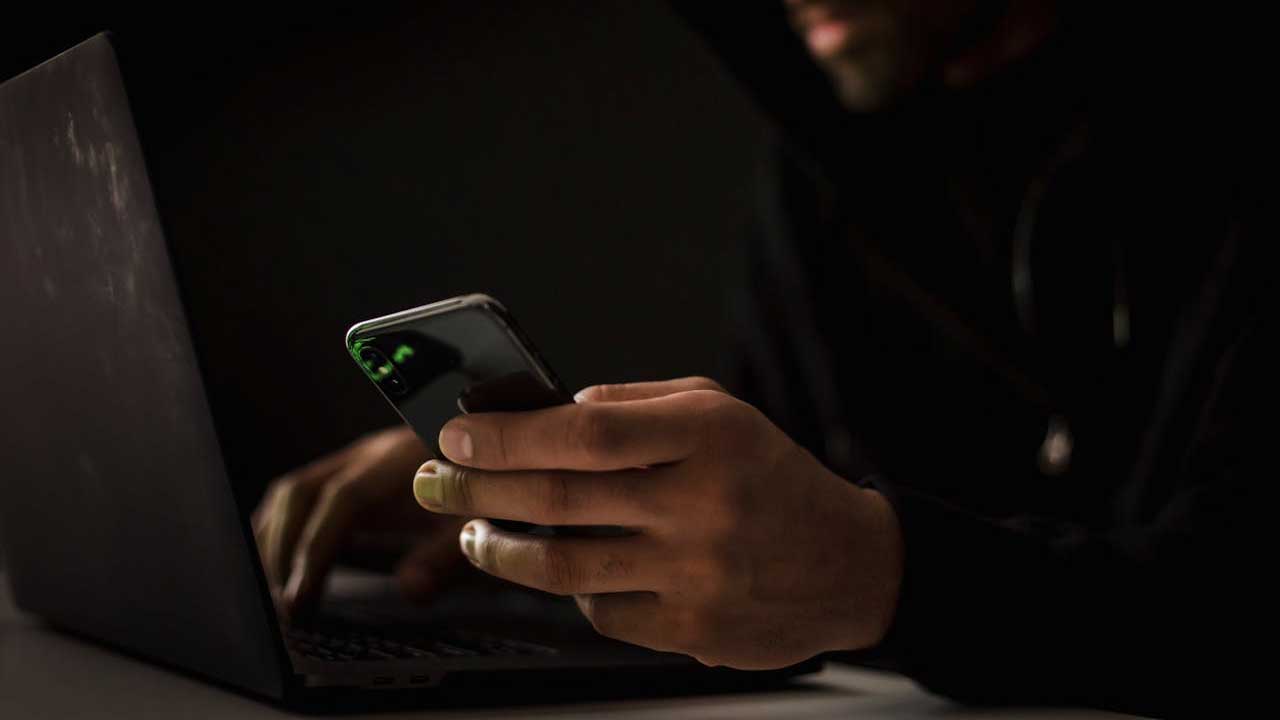 IMEI Klonlanmış Telefon Kapanır Mı?