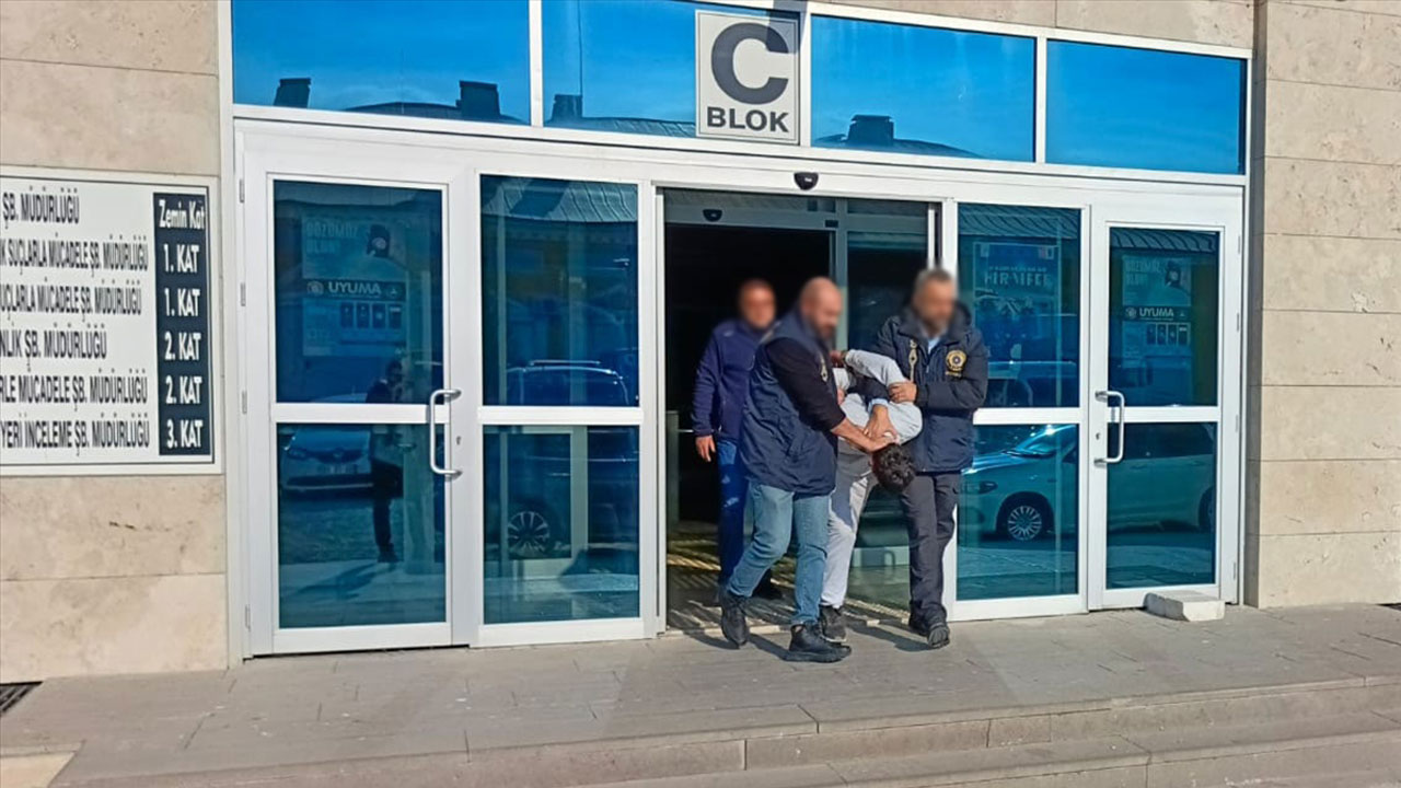 Uşak'ta annesini öldüren 21 yaşındaki genç tutuklandı