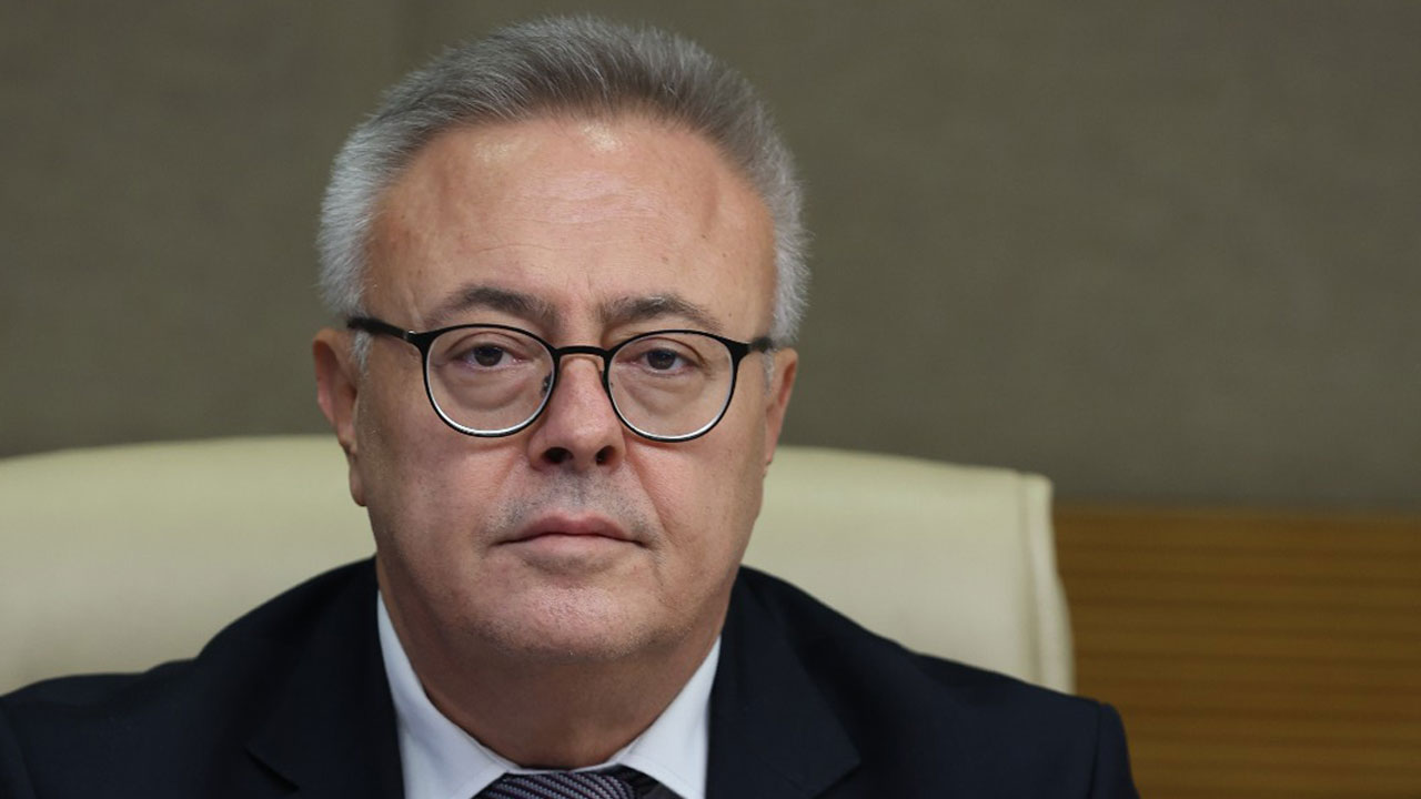 CHP’li Karaoba:“Kamu hizmeti partiye göre dağıtılamaz”