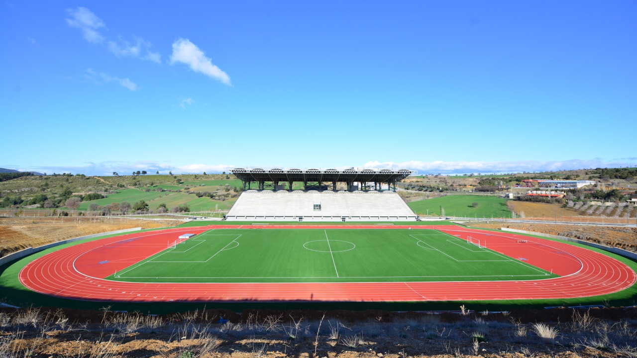 Uşak Üniversitesi spor tesisleri modern bir hale kavuşuyor
