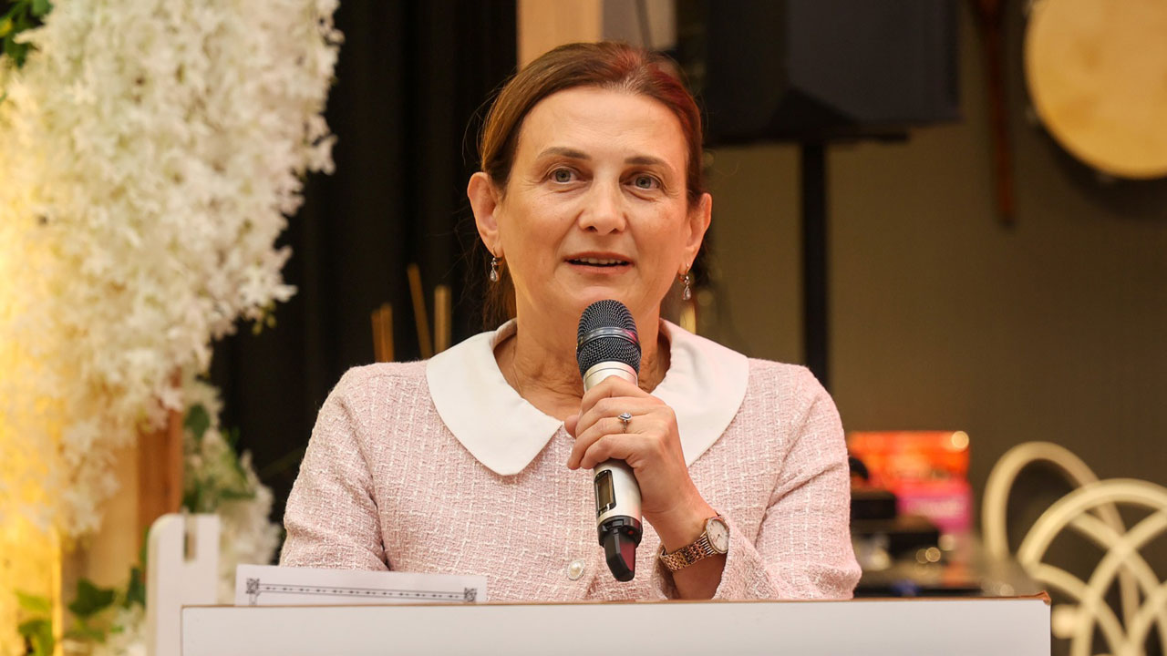 CHP Uşak İl ve Merkez İlçe yönetimleri istifa etti