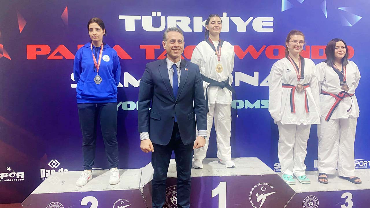 Uşak’ı gururlandıran Melis Türk Milli Takıma seçildi
