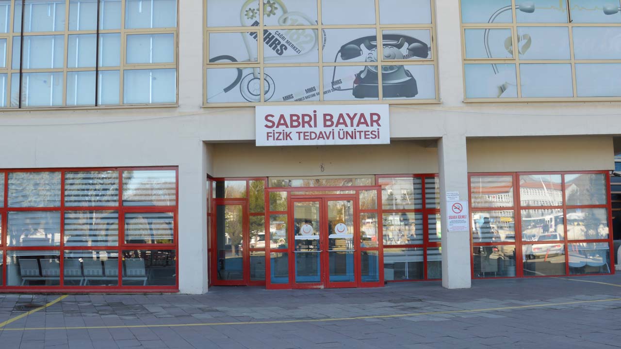 Uşak Eğitim ve Araştırma Hastanesi’nde gece fizik tedavi seansları başlıyor