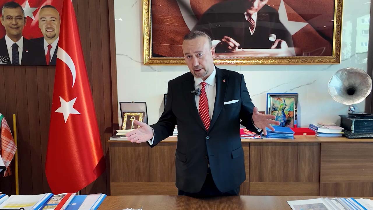 Başkan Yalım açıkladı: Uşak Belediyesi’nden kaç kişi ayrıldı?
