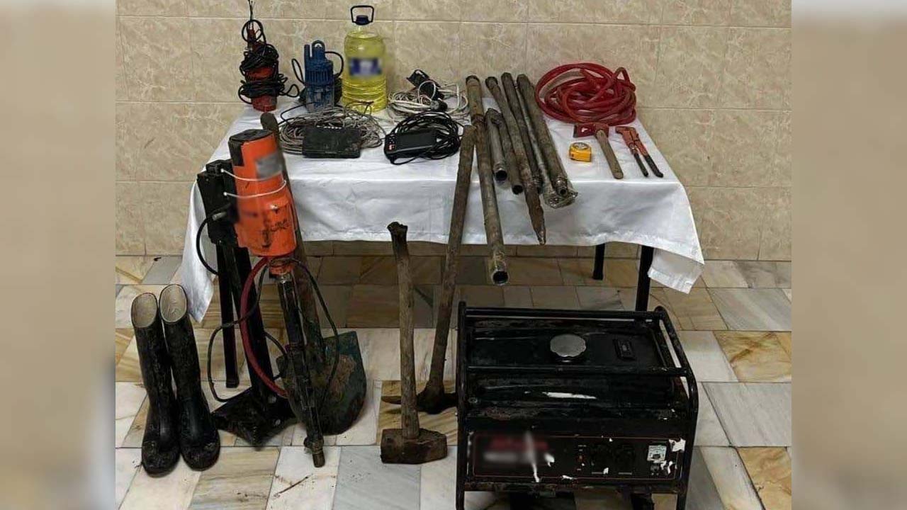 Uşak’ta kaçak kazı yapan 5 kişi suçüstü yakalandı