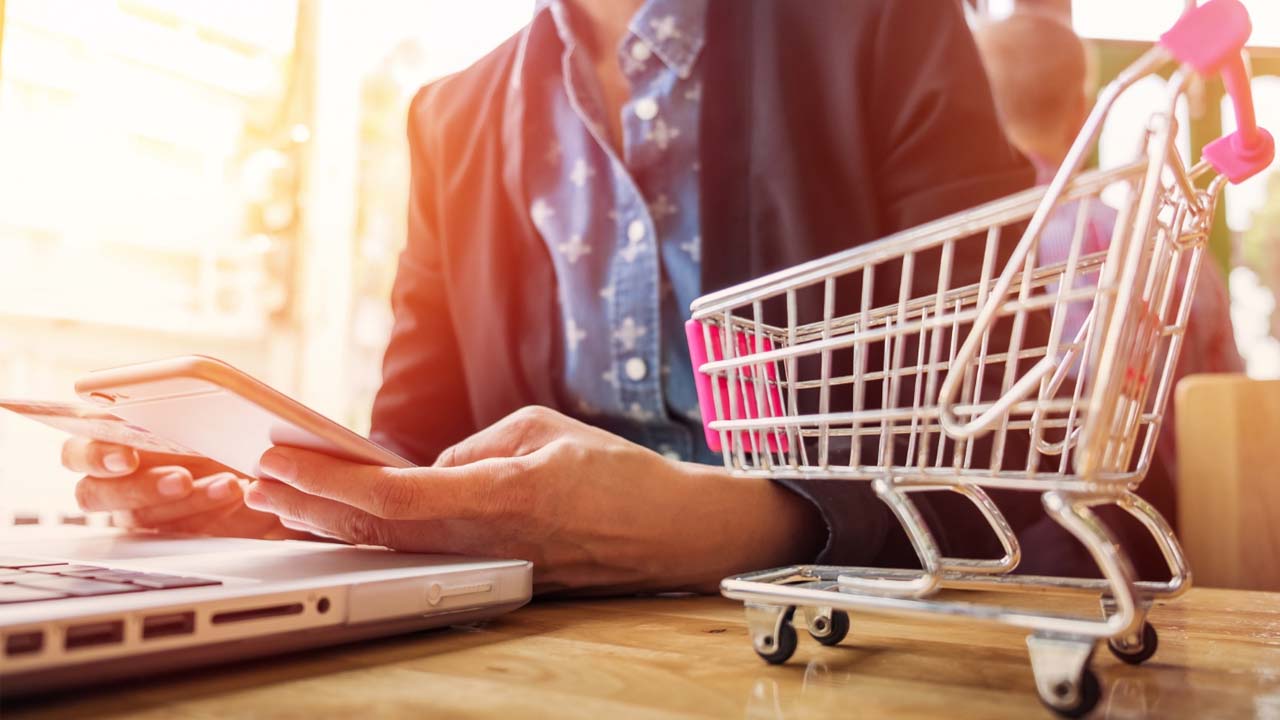 Uşak’ta E-Ticaret ve E-İhracat zirvesi 2025 başlıyor! Sektörün devleri UTSO’da buluşuyor