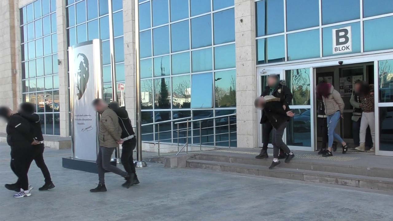 Uşak'ta uyuşturucu operasyonunda 6 şüpheli yakalandı