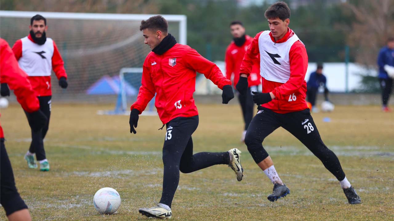 Uşakspor, İnegöl Kafkas Spor deplasmanında galibiyet arayacak