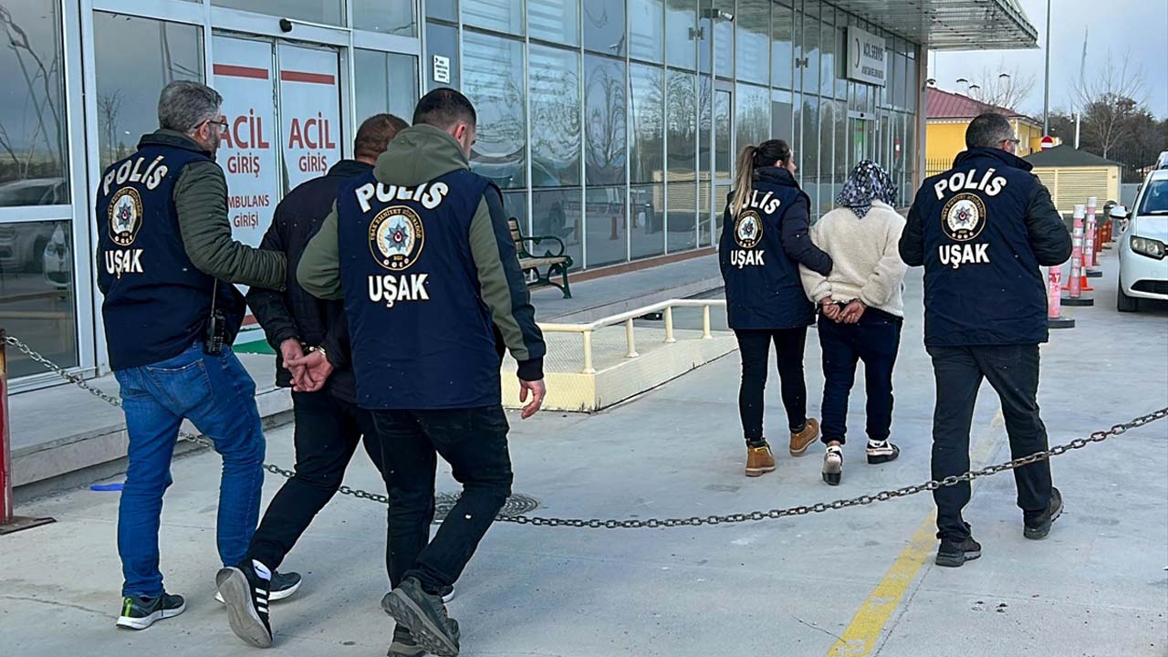 Uşak polisi aranan 4 firari hükümlüyü yakaladı