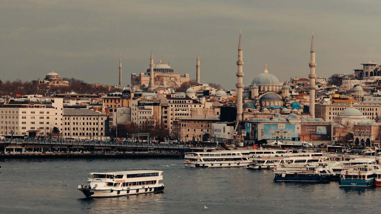 Mega kent İstanbul’da kaç Uşaklı yaşıyor?
