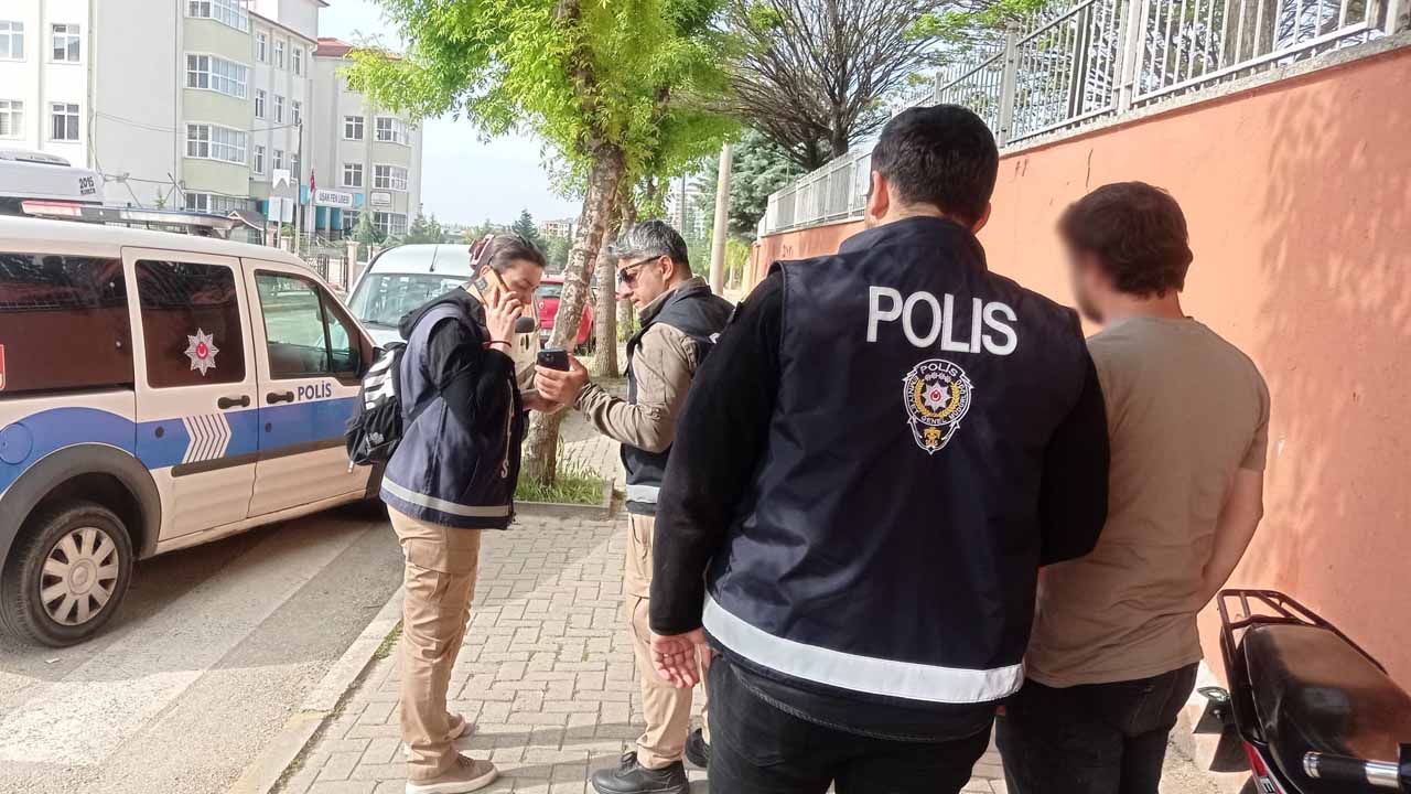 Uşak’ta okul çevresi ve servislere emniyet kalkanı