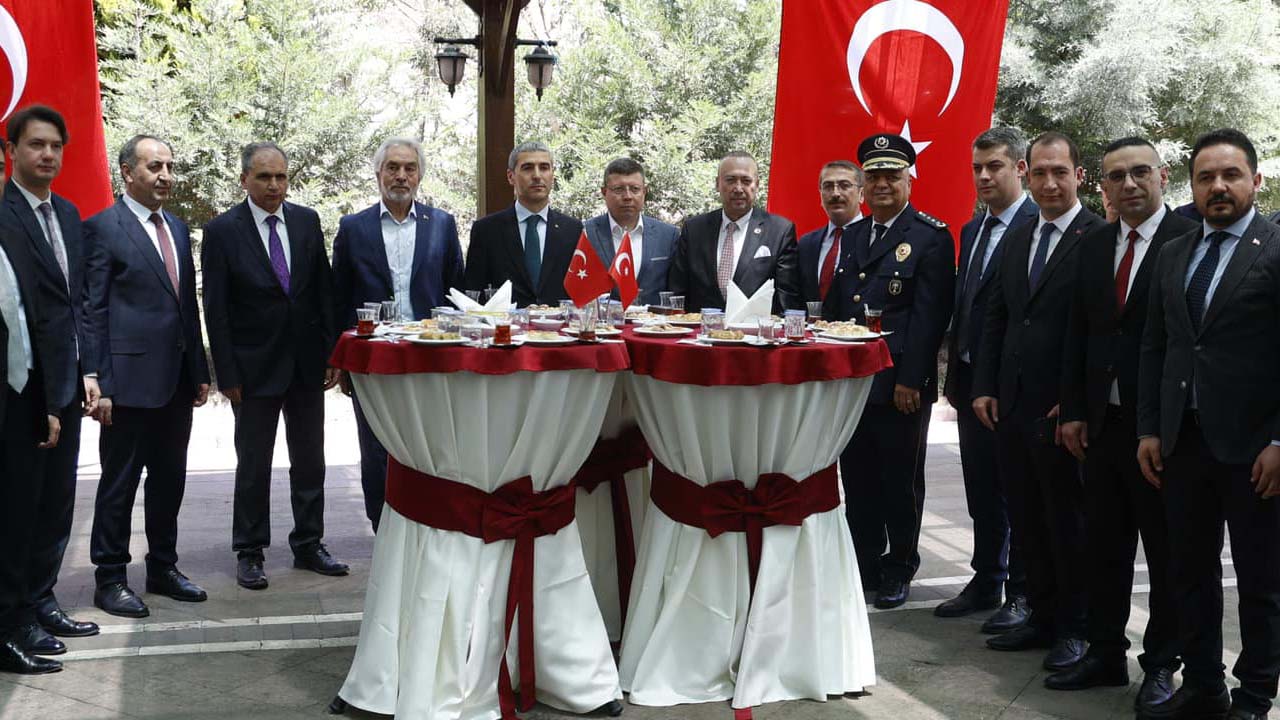 Hasbahçe Polisevi'nde bayramlaşma programı düzenlendi