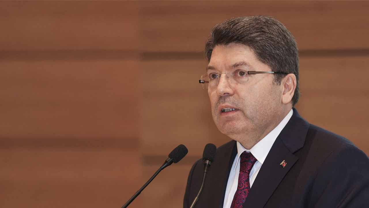 Adalet Bakanı Tunç: 1 yıl ceza alan 18 gün cezaevinde kalacak