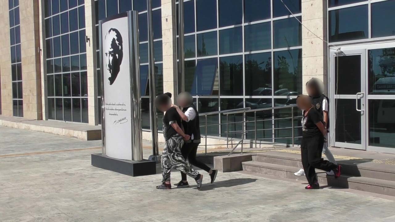 Uşak’taki torbacı operasyonunda ele geçirilenler şaşırttı