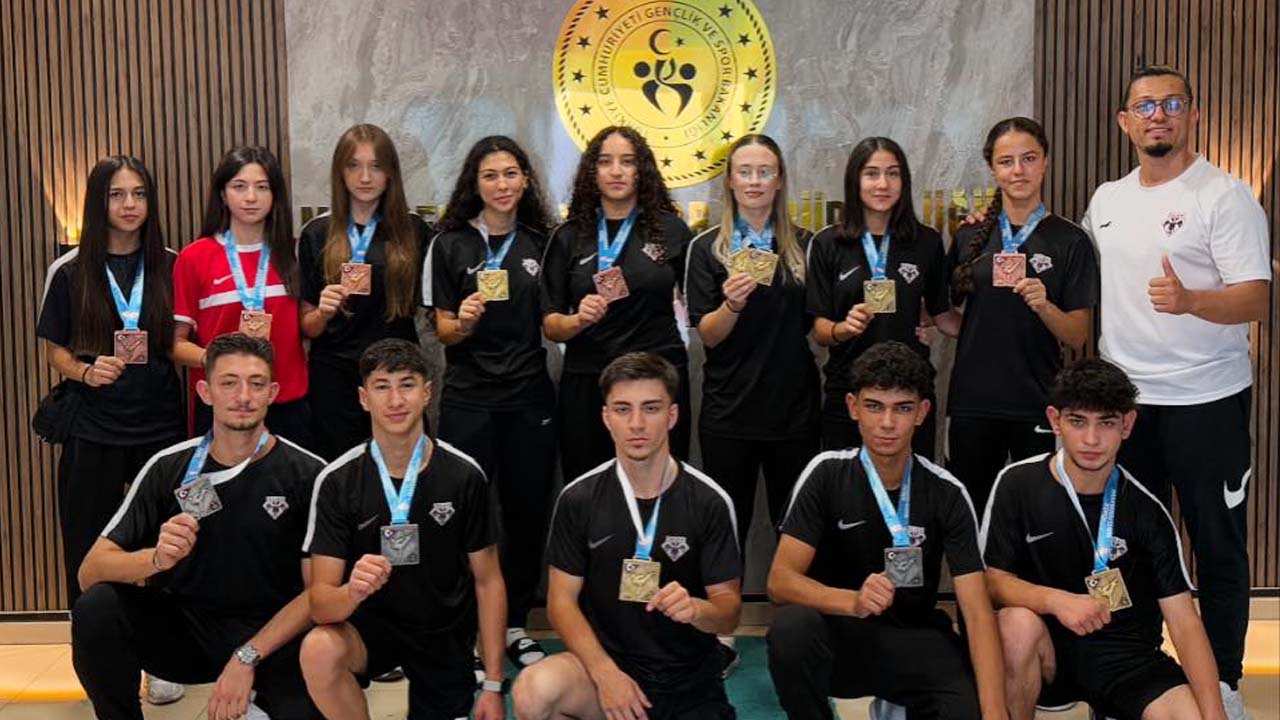 Uşak Karate Özlem Spor Kulübü'den 9 final 14 madalya