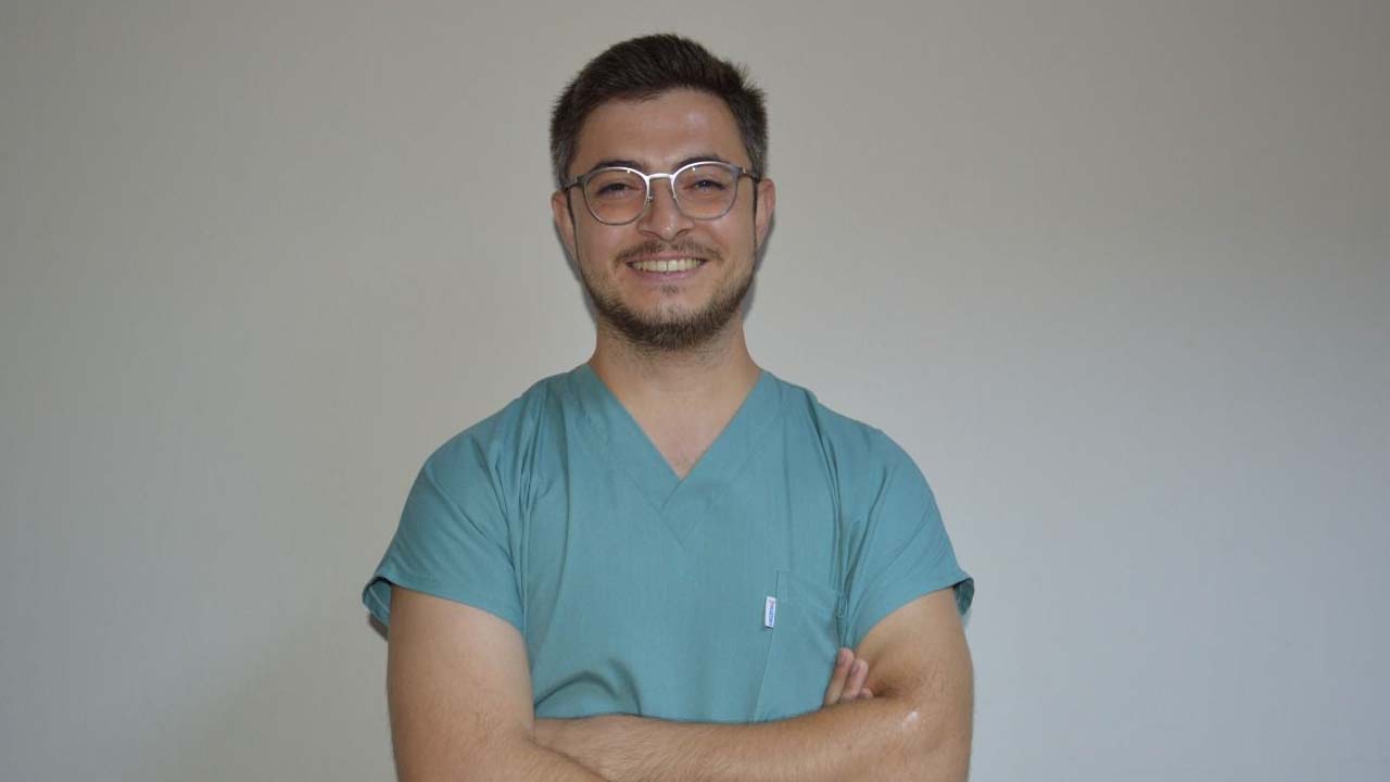 Radyoloji Hekimi Dr. Cihat Pınarcı Uşak’ta göreve başında
