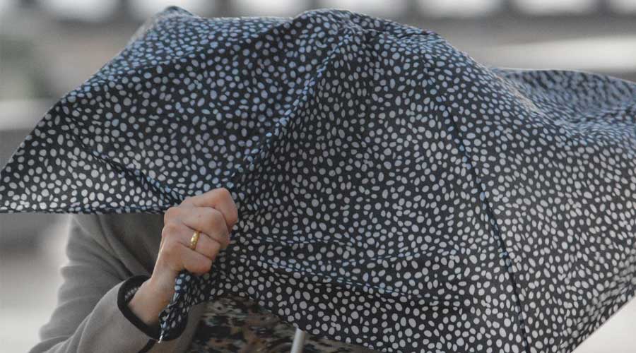 Uşak Valiliğinden kuvvetli fırtına uyarısı