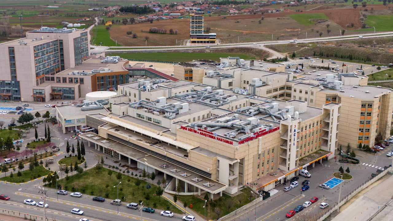 Uşak Eğitim ve Araştırma Hastanesi’nde Enfeksiyon Krizi İddiaları Yalanlandı