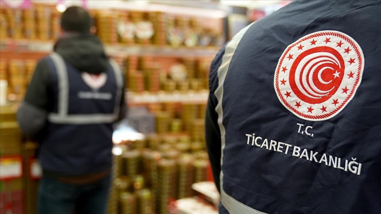 Ticaret Bakanlığı çocuklar için risk taşıyan giyim ürününü yasaklandı