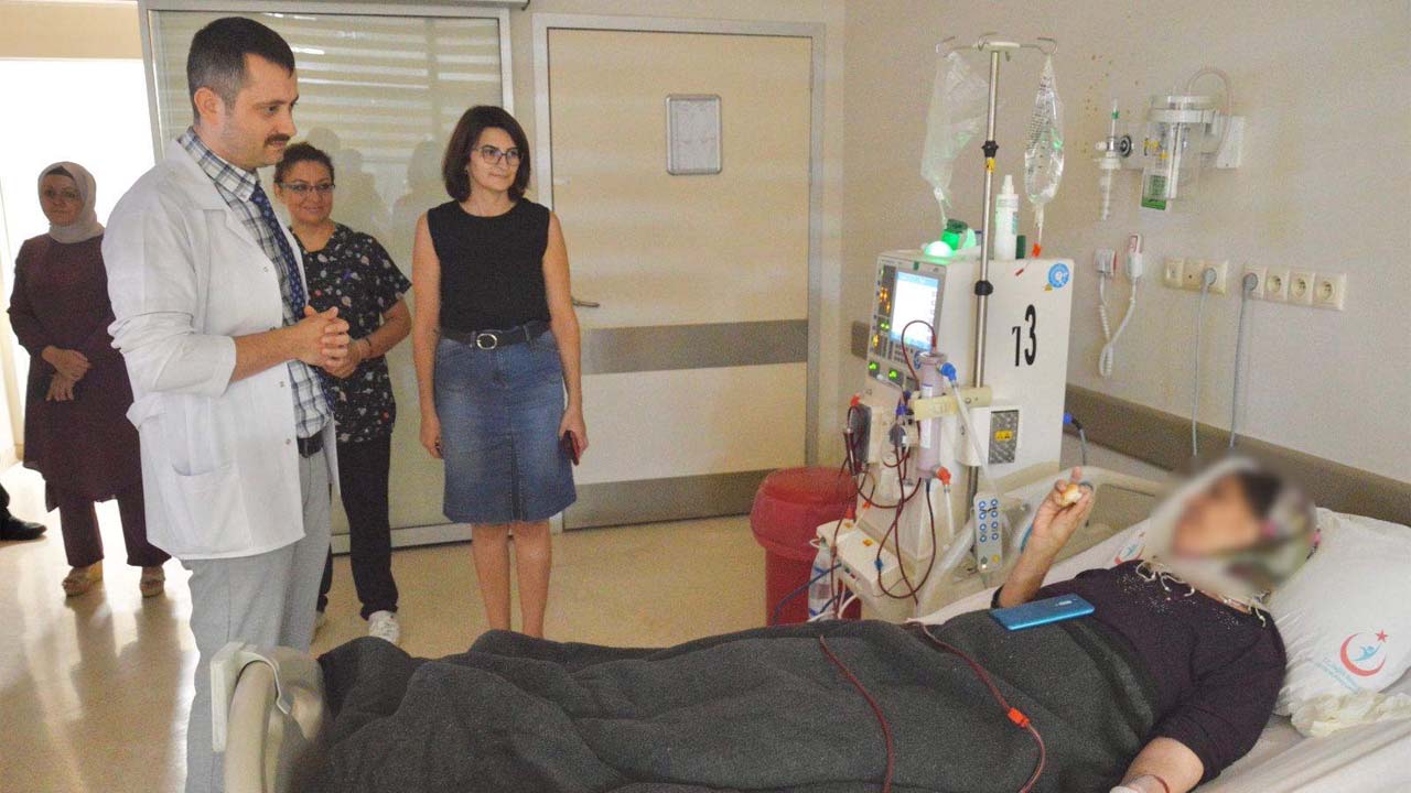Hastaların yüzünü güldüren ziyaret, Başhekim Saka’dan destek sözü