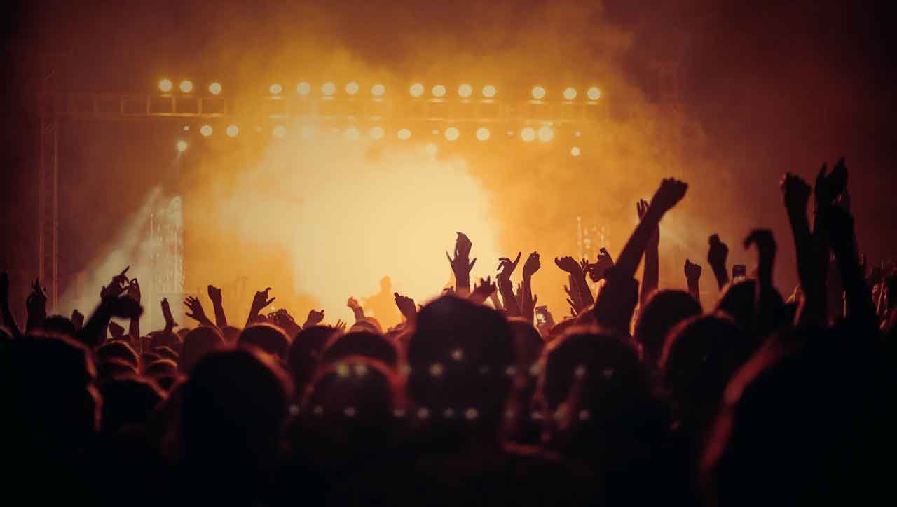 Uşak Ekimde müzik şölenine doyacak ünlü isimler şehre akın ediyor