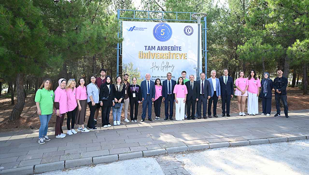 Uşak Üniversitesi’nde yeni dönem heyecanı: Kampüste tanıtım turu