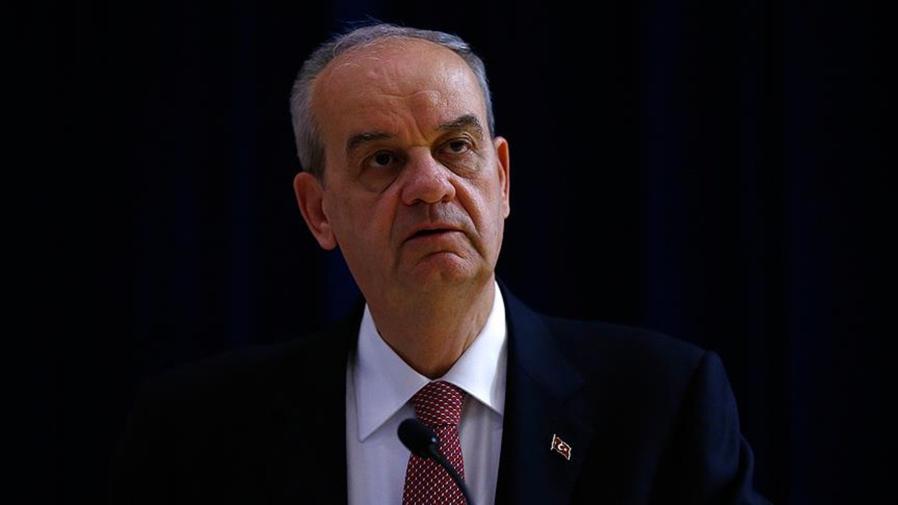 İlker Başbuğ, Uşak’ta okurlarıyla buluşuyor
