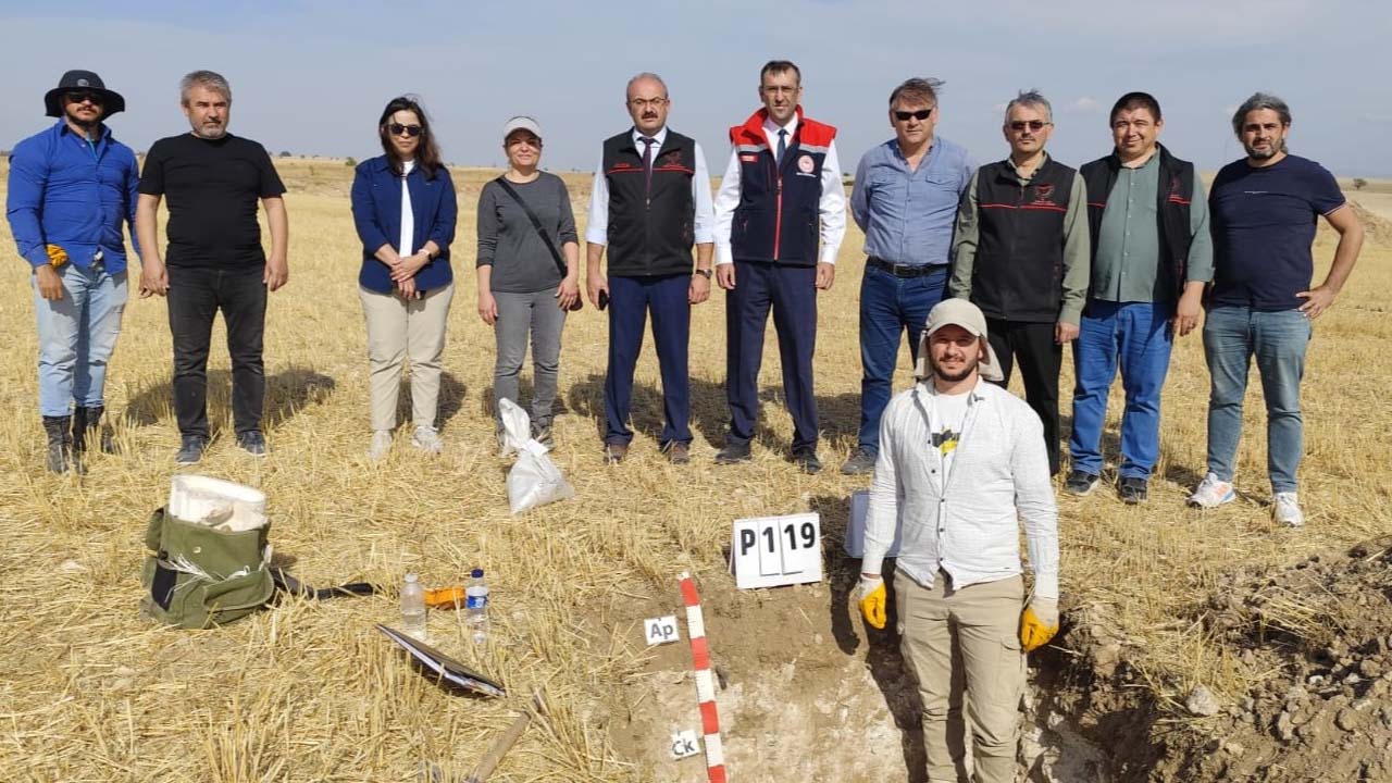 Uşak’ta topraklar bilimsel yöntemlerle yeniden haritalanıyor