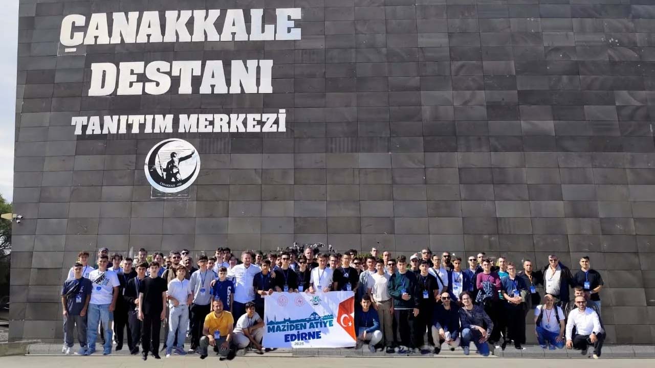 Uşaklı Öğrenciler Edirne’de “Maziden Atiye” Kampında tarihle buluştu