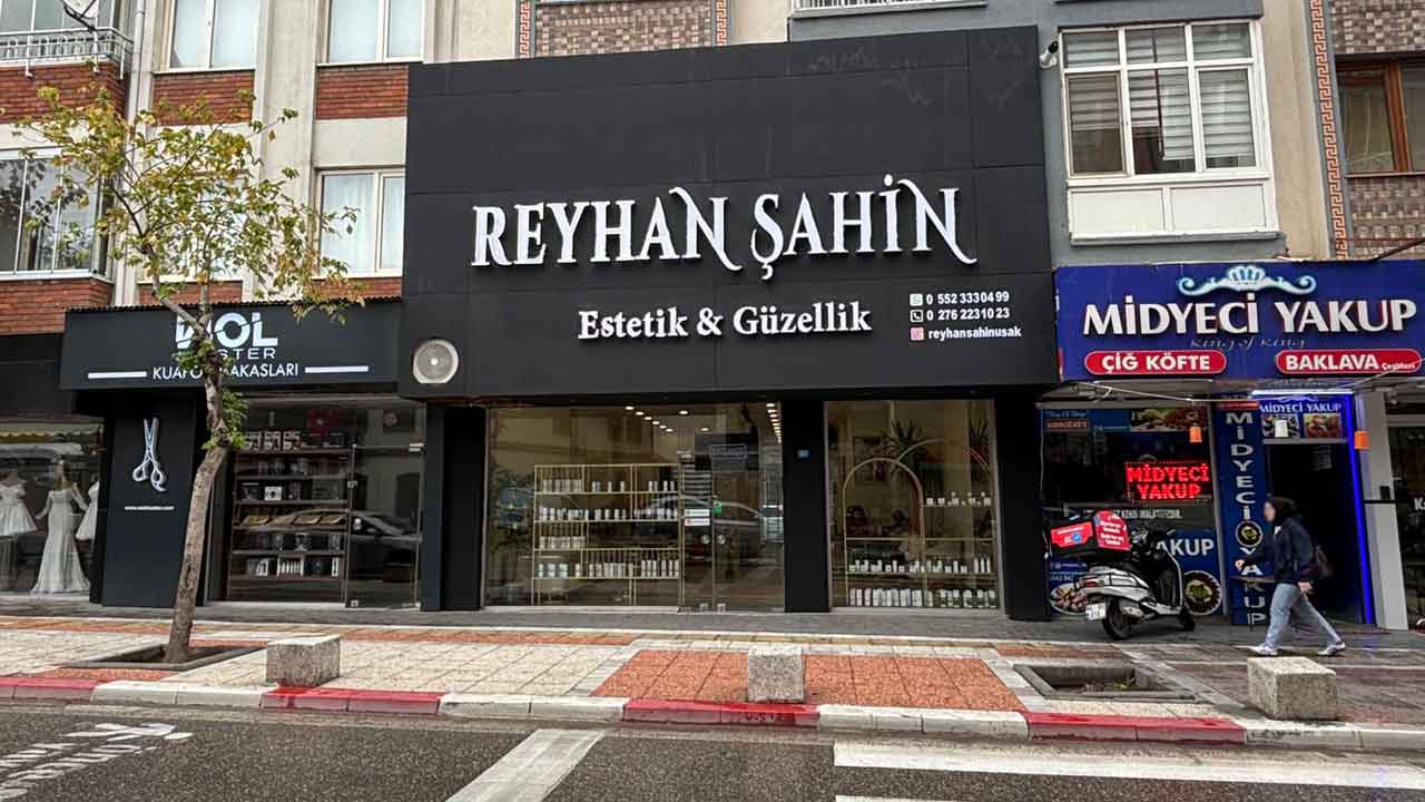 Reyhan Şahin’den Uşak’a yeni nefes: Yapay Zekâ destekli güzellik merkezi açılıyor
