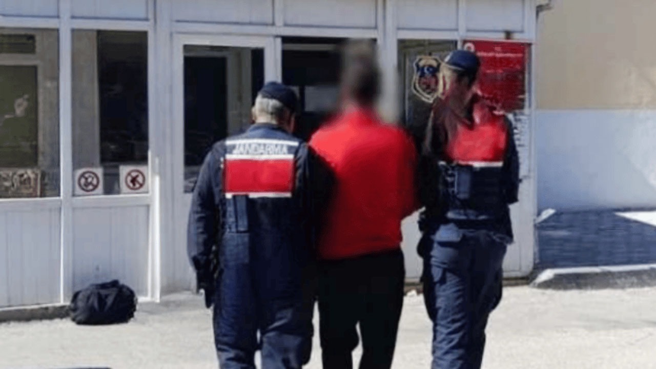 Uşak’ta aranan şahıslara eş zamanlı operasyon