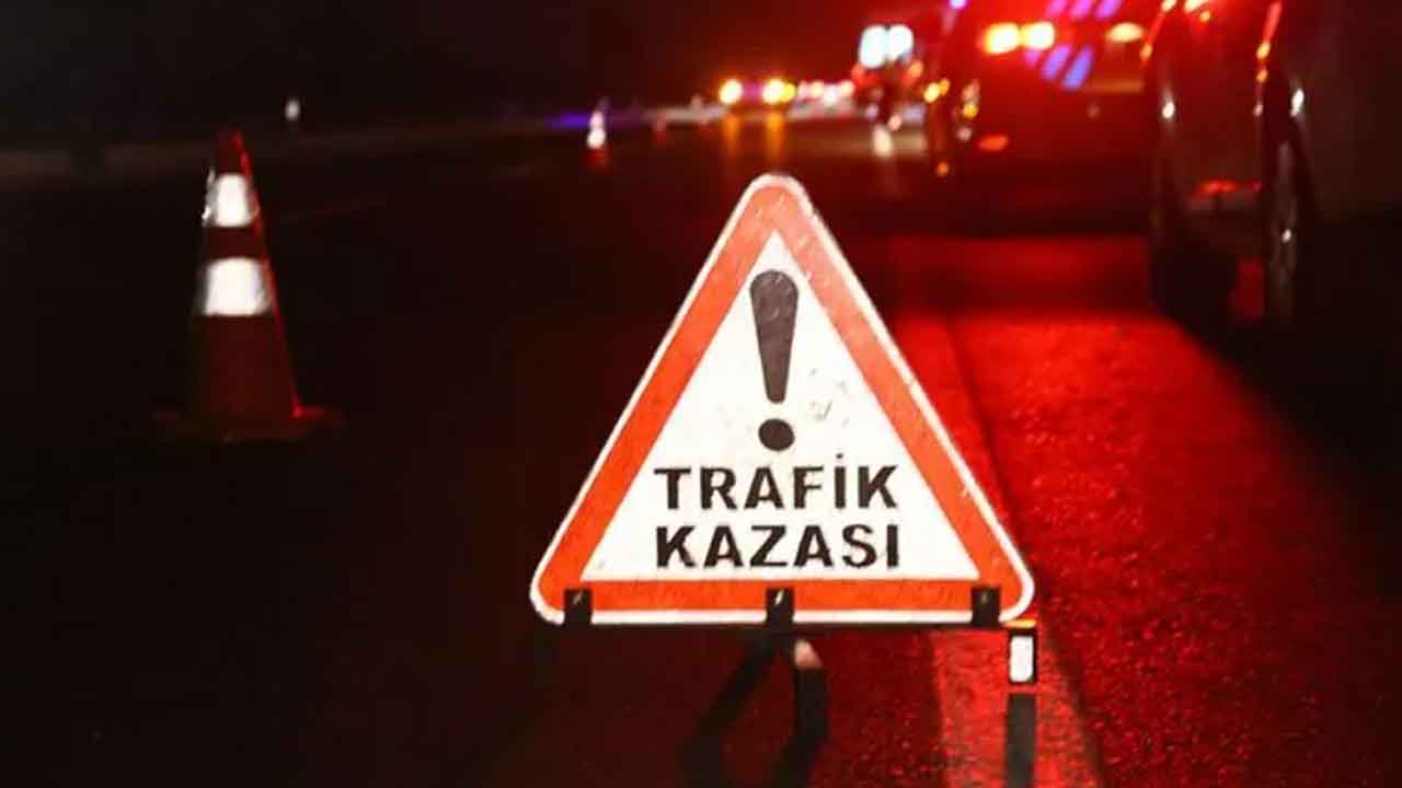 Çivril-Uşak Kara Yolunda Takla Atan Otomobildeki 1 Kişi Öldü