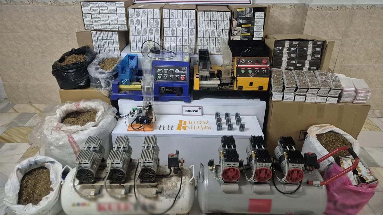 Uşak’ta jandarmadan nefes kesen operasyon, uyuşturucu ve kaçak sigara ele geçirildi