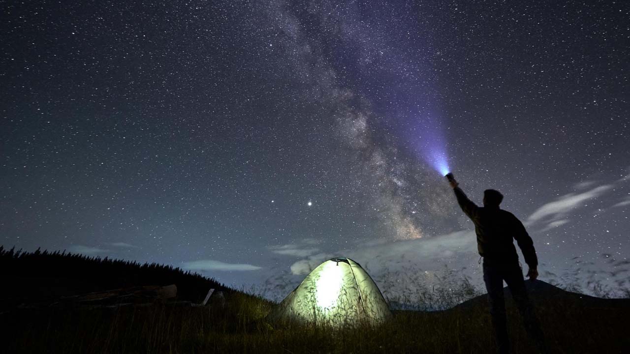 Uşaklılar Bu Gece Gözlerinizi Gökyüzünden Ayırmayın