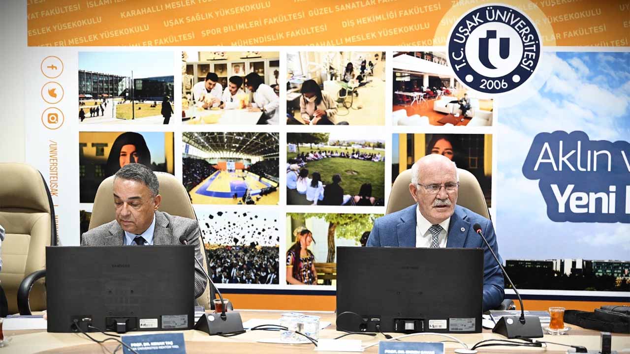 Uşak Üniversitesi’nden Öğrencilere Laboratuvar Desteği