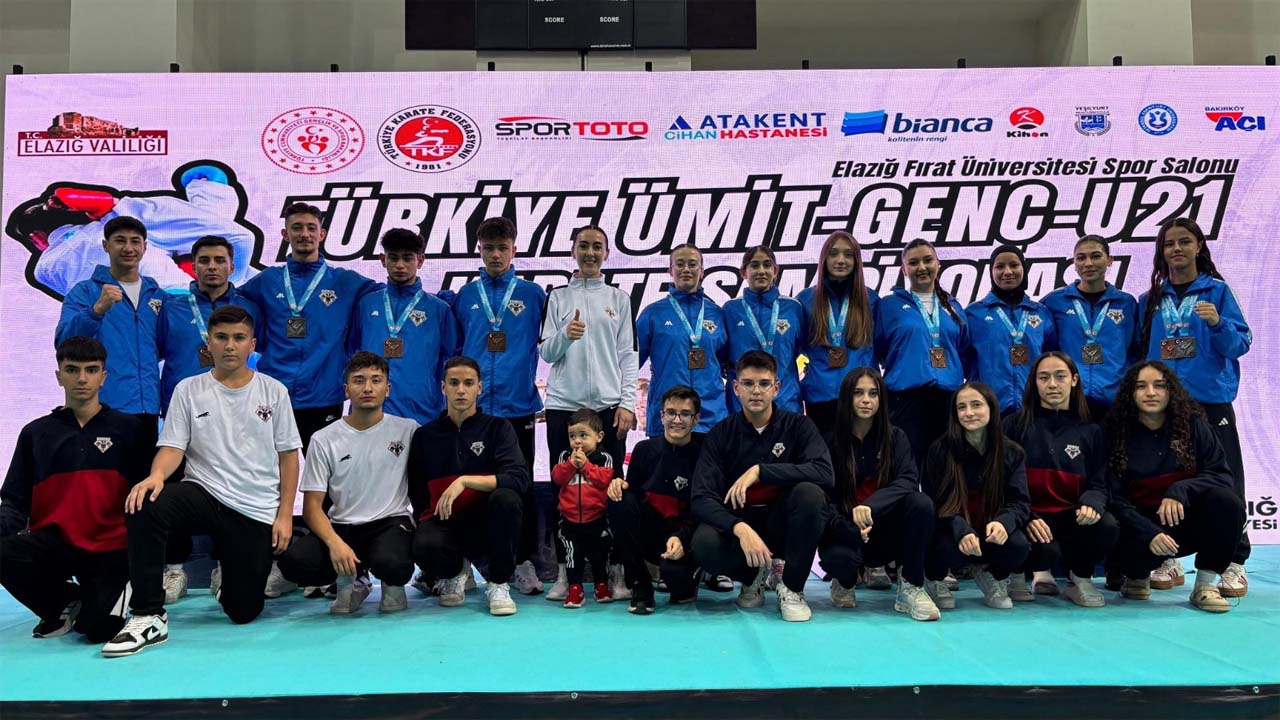Uşak Karate Özlem Spor Kulübü Türkiye Şampiyonası’nda 10 Madalyayla Zirveye Oturdu