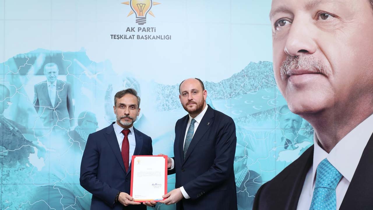 AK Parti Uşak Merkez İlçe Başkanı Mehmet Bitik oldu