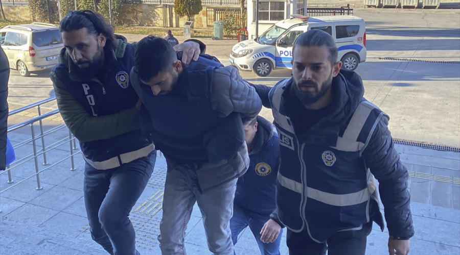 Uşak'ta Fırat Aydemir'in ölümü;  3 şüpheliden 2'si tutuklandı