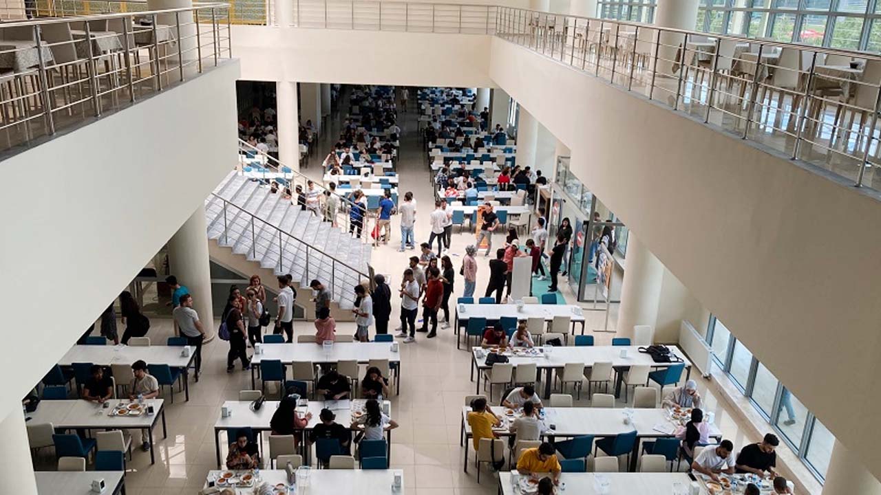 Uşak Üniversitesi Sağlıklı Yaşamda Öncü Kurum Oldu