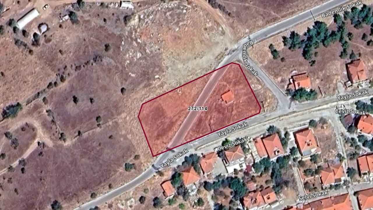 Karahallı’nın En Büyük Arsalarından Biri İhaleyle Satılacak