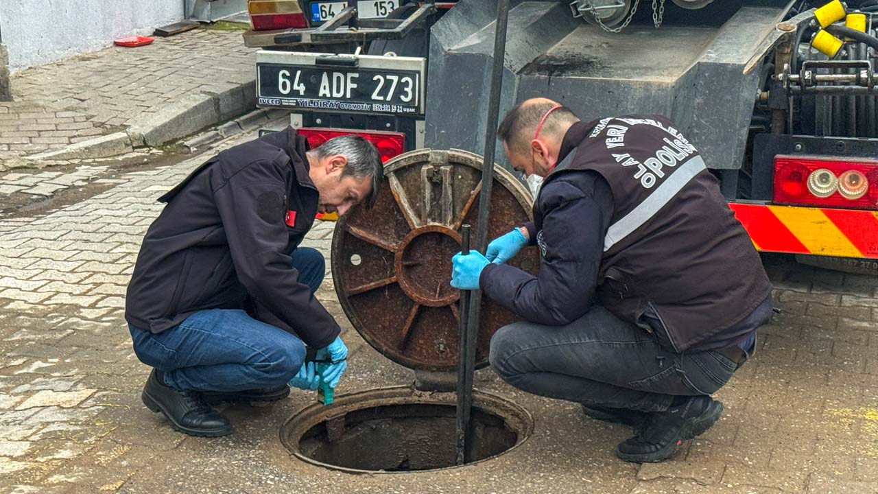 Uşak'ta kanalizasyonda cenin bulundu