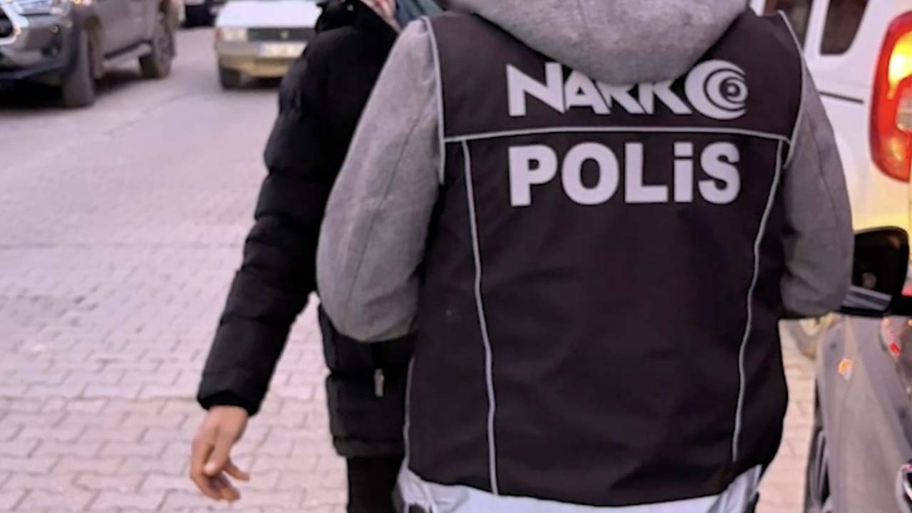 Banaz’da Narko Alan Operasyonu İki Şüpheli Tutuklandı